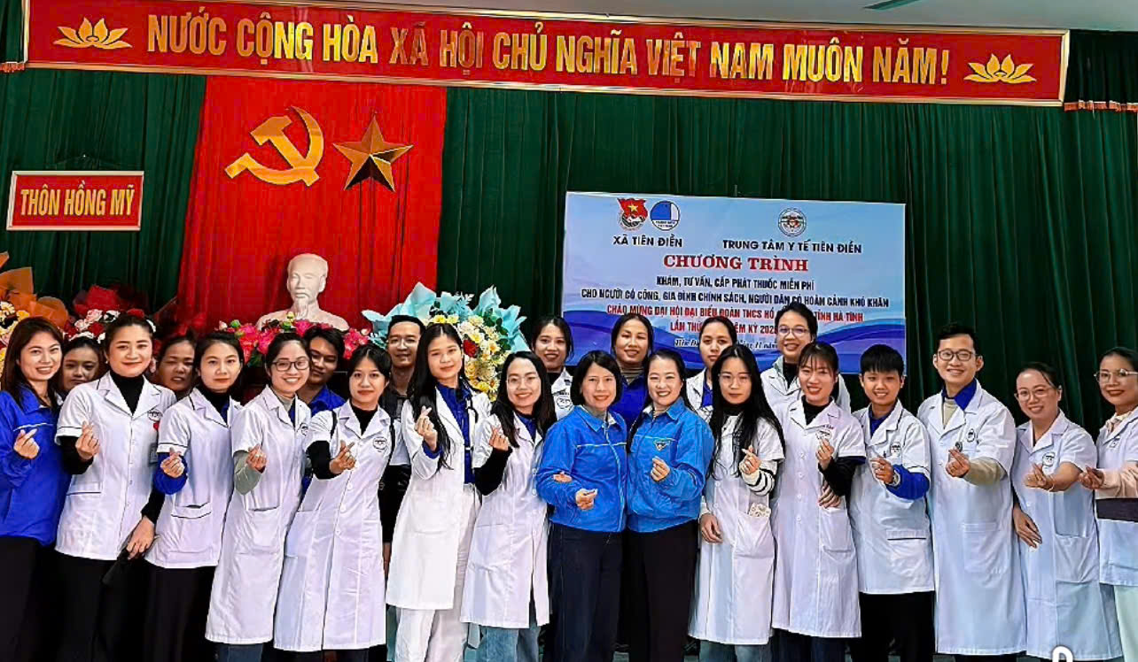 KHÁM SỨC KHỎE CHO HƠN 120 NGƯỜI CÓ CÔNG VÀ ĐỐI TƯỢNG CHÍNH SÁCH TRÊN ĐỊA BÀN XÃ TIÊN ĐIỀN