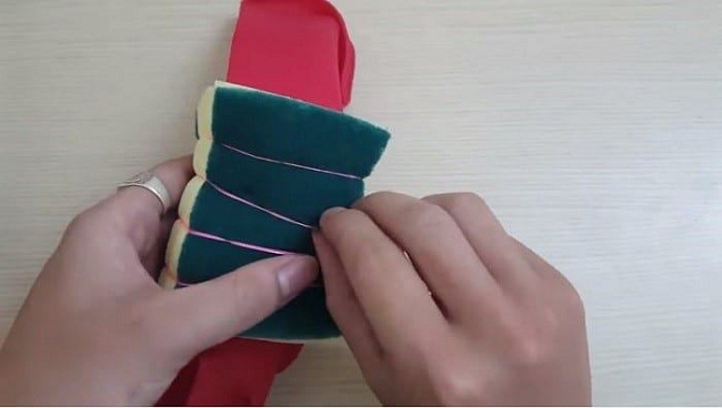 Đồ chơi tự chế cho nam từ nệm mút