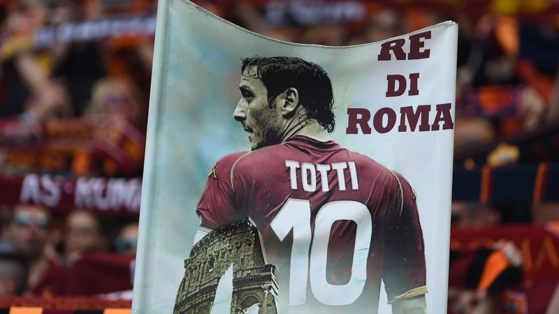 Cầu thủ Francesco Totti - Một tình yêu vĩnh cửu thành Rome